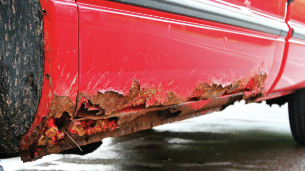 Carroceria coche oxidada